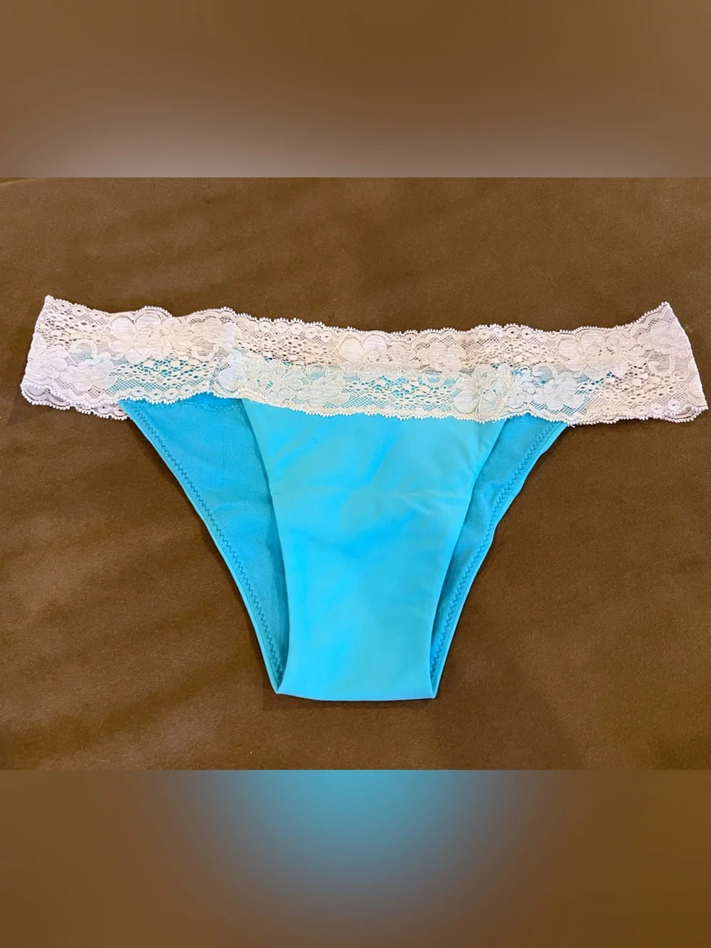 Beach Bunny Turquoise Lace-Trim Bikini Bottoms